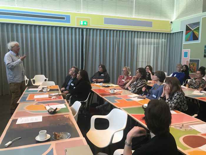 Dr. Arjan van Hessen, Universiteit Twente, over automatische spraakherkenning. Foto: Sanneke Stigter.