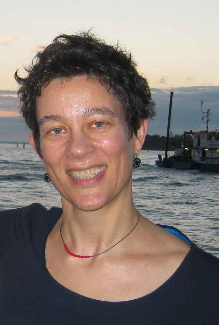 Monique Roelofs