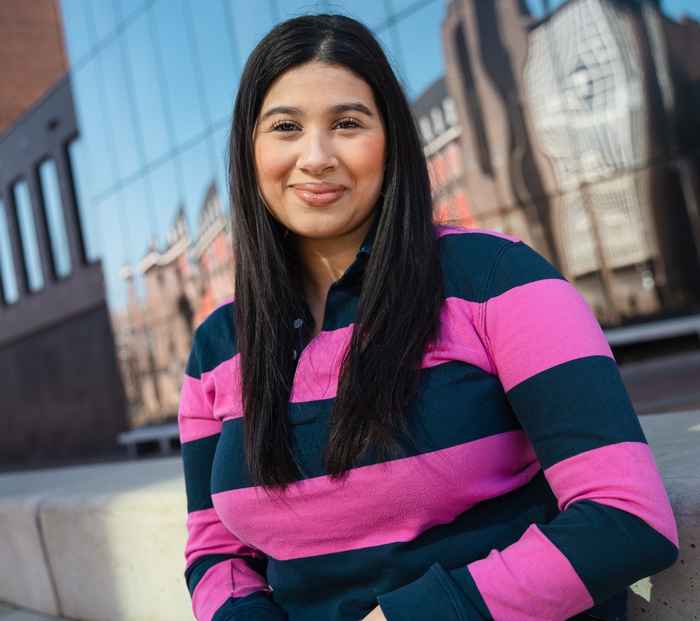 Portret Nesrine Khalloufi