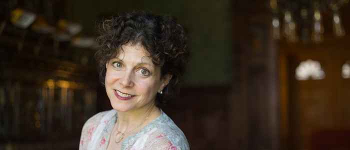 Portret Nanci Adler